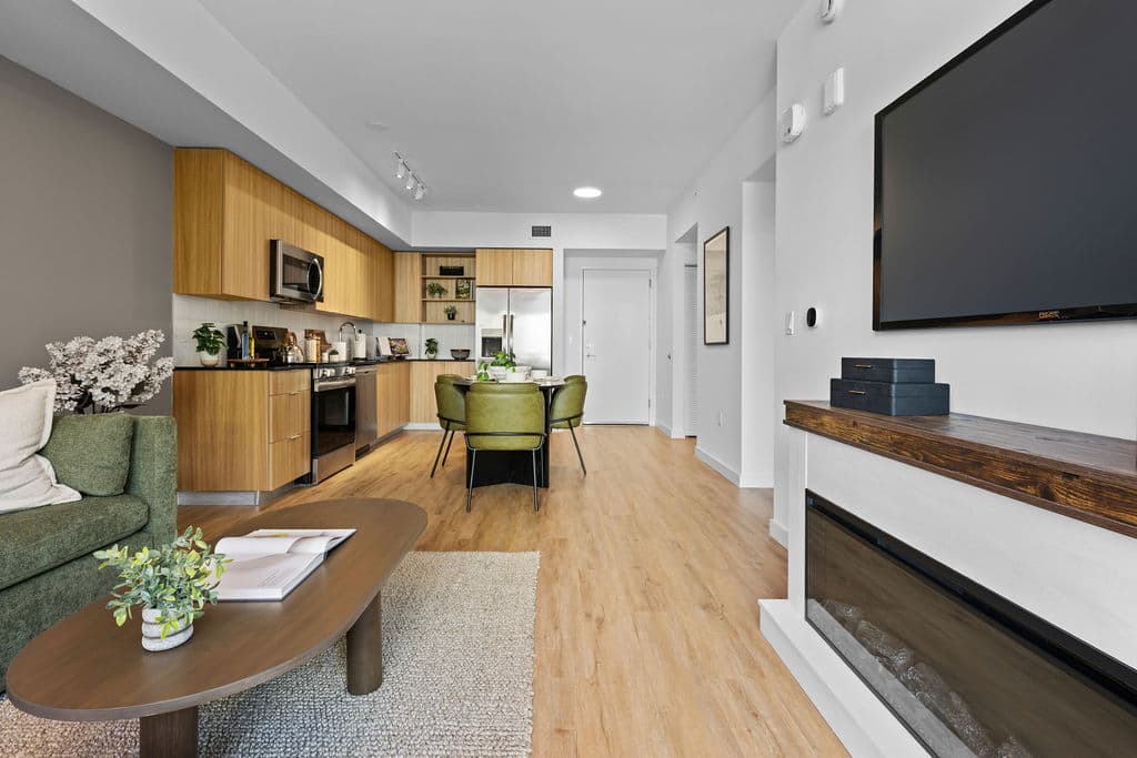 1 Bedrooms for rent at Metro Parc in Hialeah FL